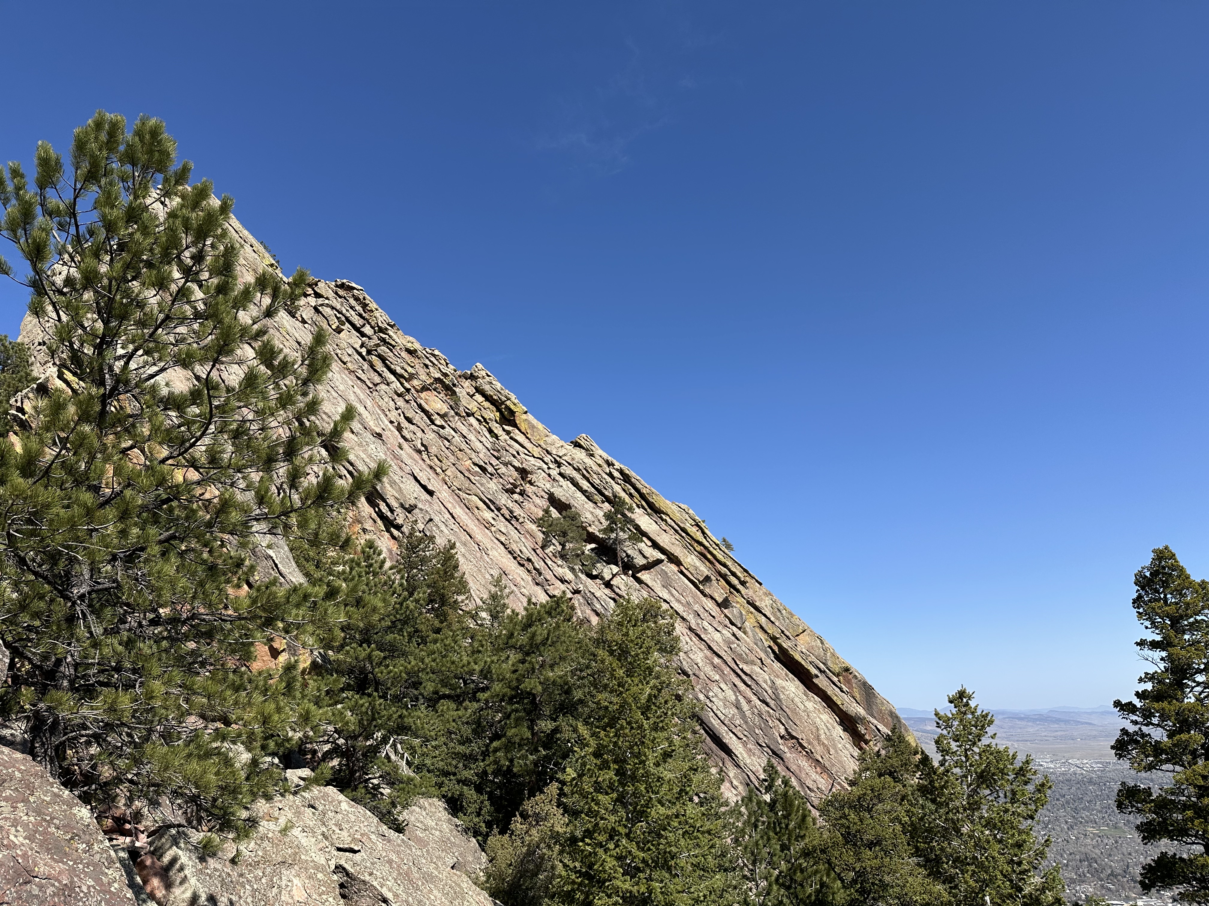 A shot of a cliff in the Flatirons.
